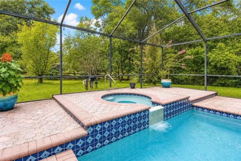 House in Dunnellon, Florida 4 bedrooms, 255.02 sq.m. № 2219658 - photo 3