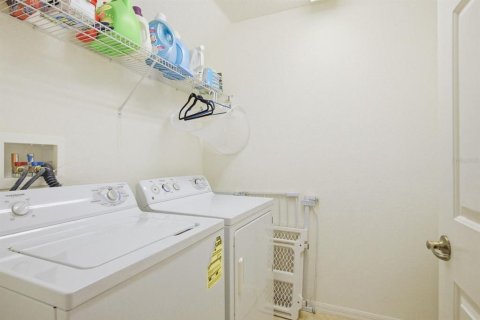 Adosado en venta en Tarpon Springs, Florida, 3 dormitorios, 183.67 m2 № 2155744 - foto 24