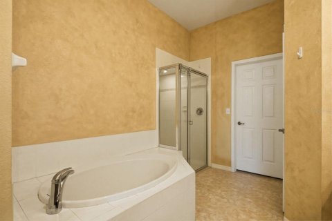 Adosado en venta en Tarpon Springs, Florida, 3 dormitorios, 183.67 m2 № 2155744 - foto 18