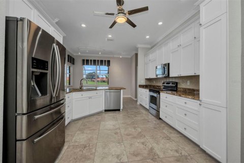 Купить виллу или дом в Лейк Сази, Флорида 12 комнат, 219.16м2, № 1677757 - фото 7
