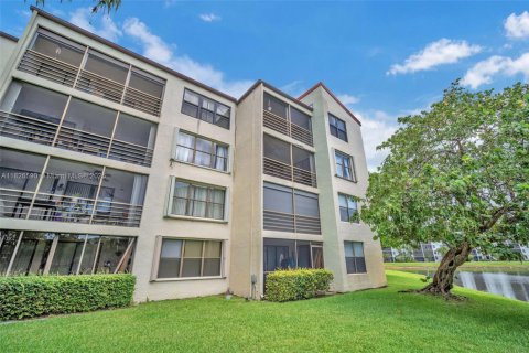Condominio en venta en Pompano Beach, Florida, 2 dormitorios, 92.9 m2 № 1797471 - foto 7