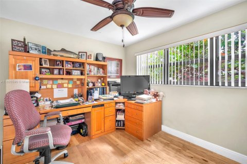 Condominio en venta en Pompano Beach, Florida, 2 dormitorios, 92.9 m2 № 1797471 - foto 25