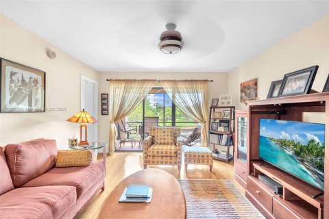 Condominio en venta en Pompano Beach, Florida, 2 dormitorios, 92.9 m2 № 1797471 - foto 21
