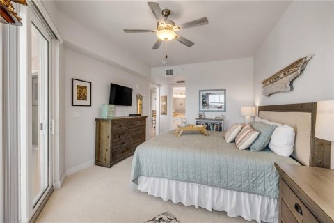 Condo in New Smyrna Beach, Florida, 2 bedrooms  № 1734981 - photo 24