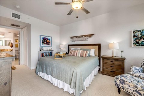 Condo in New Smyrna Beach, Florida, 2 bedrooms  № 1734981 - photo 25