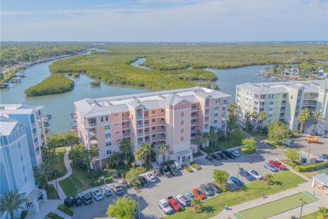 Condo in New Smyrna Beach, Florida, 2 bedrooms  № 1734981 - photo 2