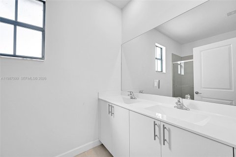 Купить таунхаус в Майами-Гарденс, Флорида 3 спальни, 131.83м2, № 2049526 - фото 21