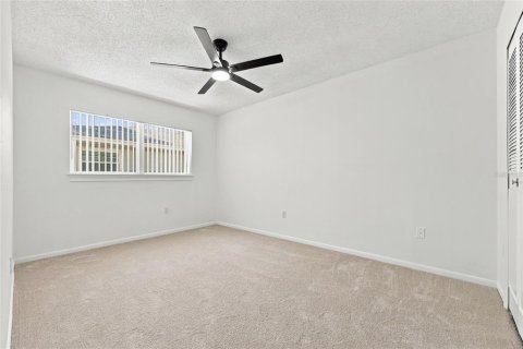 Villa ou maison à vendre à Ocoee, Floride: 4 chambres, 171.78 m2 № 2418710 - photo 23