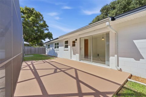 Villa ou maison à vendre à Ocoee, Floride: 4 chambres, 171.78 m2 № 2418710 - photo 27