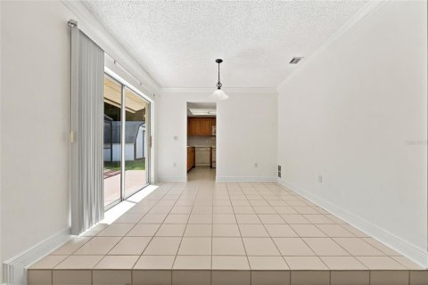 Villa ou maison à vendre à Ocoee, Floride: 4 chambres, 171.78 m2 № 2418710 - photo 10