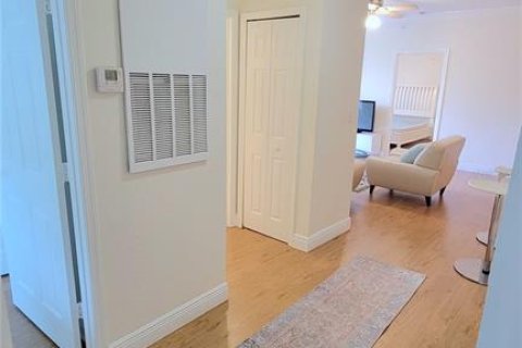 Condominio en alquiler en Orlando, Florida, 3 dormitorios, 114.36 m2 № 1791560 - foto 22