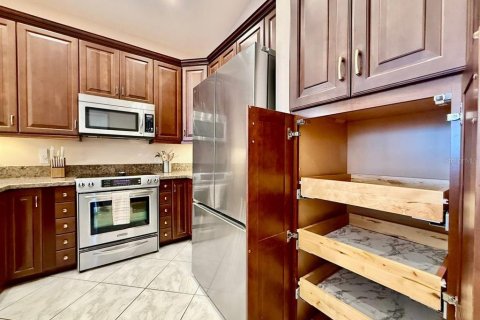 Villa ou maison à louer à Clearwater, Floride: 3 chambres, 172.33 m2 № 2324754 - photo 17