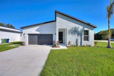 Villa ou maison à Winter Haven, Floride 4 chambres, 166.3 m2 № 2139936