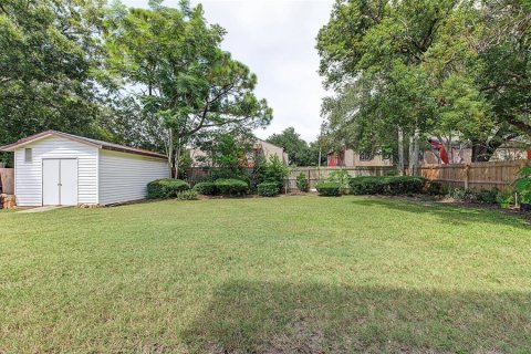 House in Tampa, Florida 3 bedrooms, 184.97 sq.m. № 2388085 - photo 30