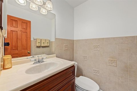 House in Tampa, Florida 3 bedrooms, 184.97 sq.m. № 2388085 - photo 18