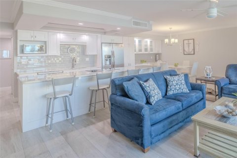 Condominio en venta en New Smyrna Beach, Florida, 2 dormitorios, 102.84 m2 № 1732479 - foto 9