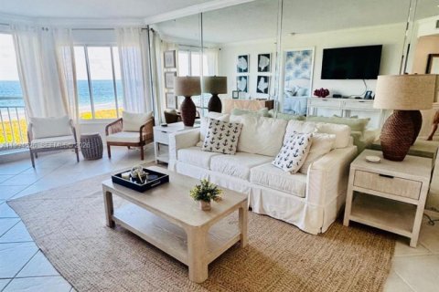 Copropriété à louer à Hutchinson Island South, Floride: 2 chambres, 110.27 m2 № 2335546 - photo 14
