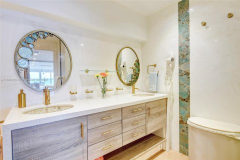 Купить кондоминиум в Майами-Бич, Флорида 2 спальни, 192.31м2, № 1958373 - фото 26