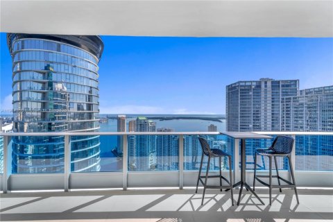 Condominio en alquiler en Miami, Florida, 2 dormitorios, 138.61 m2 № 1973505 - foto 18