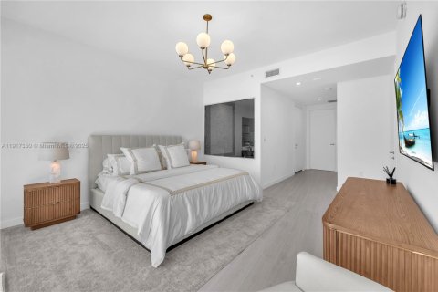 Condominio en alquiler en Miami, Florida, 2 dormitorios, 138.61 m2 № 1973505 - foto 15