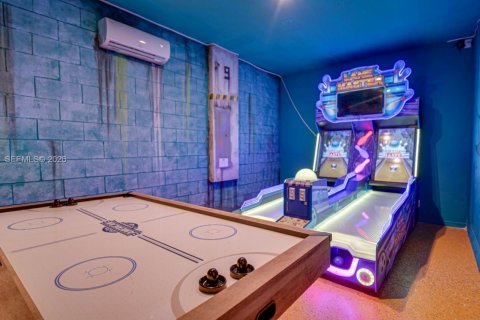 Купить виллу или дом в Киссимми, Флорида 7 спален, 388.05м2, № 2030351 - фото 8