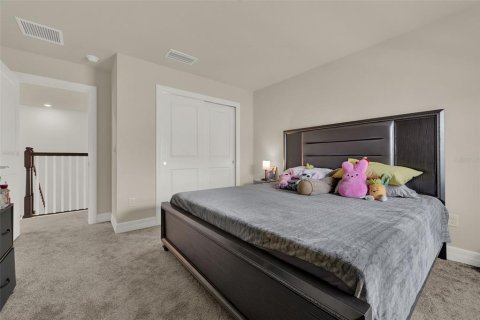 House in Orlando, Florida 5 bedrooms, 286.05 sq.m. № 1821043 - photo 10