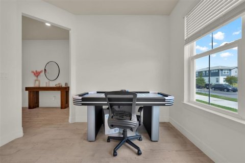 House in Orlando, Florida 5 bedrooms, 286.05 sq.m. № 1821043 - photo 13