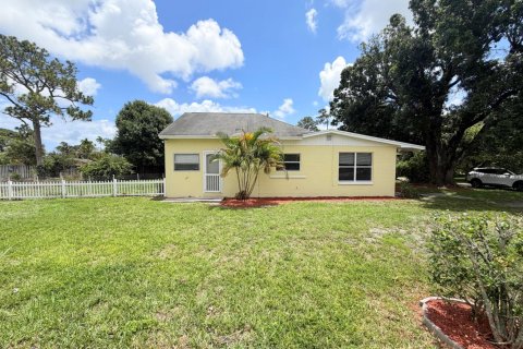 House in Palm Beach Gardens, Florida 3 bedrooms, 98.1 sq.m. № 2260841 - photo 5