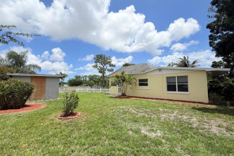 House in Palm Beach Gardens, Florida 3 bedrooms, 98.1 sq.m. № 2260841 - photo 6