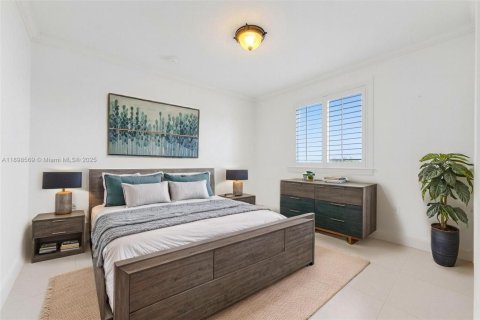 House in Medley, Florida 4 bedrooms, 170.94 sq.m. № 1953999 - photo 25