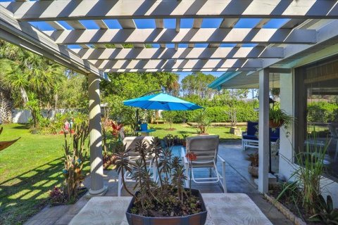 House in Palm Coast, Florida 3 bedrooms, 189.61 sq.m. № 1519368 - photo 13
