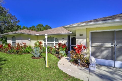 House in Palm Coast, Florida 3 bedrooms, 189.61 sq.m. № 1519368 - photo 3