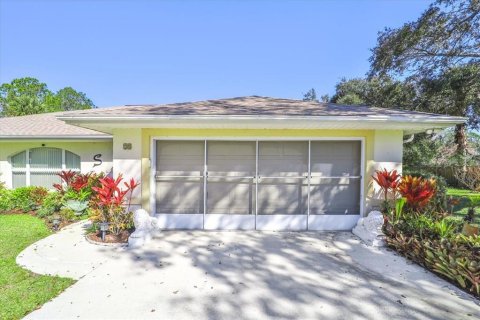 House in Palm Coast, Florida 3 bedrooms, 189.61 sq.m. № 1519368 - photo 4