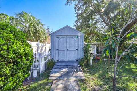 House in Palm Coast, Florida 3 bedrooms, 189.61 sq.m. № 1519368 - photo 8