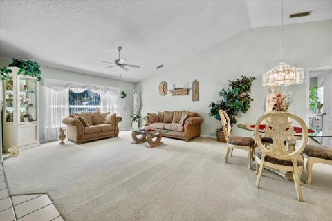 House in Palm Coast, Florida 3 bedrooms, 189.61 sq.m. № 1519368 - photo 23