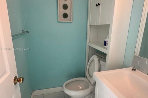 Touwnhouse à vendre à Palmetto Bay, Floride: 3 chambres, 152.17 m2 № 2079891 - photo 14
