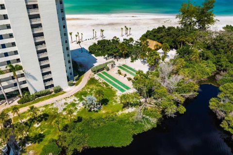 Condo in Sarasota, Florida, 2 bedrooms  № 1916078 - photo 6