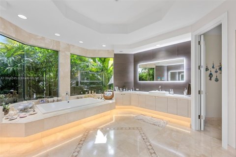 Villa ou maison à vendre à Weston, Floride: 5 chambres, 379.51 m2 № 1842390 - photo 27