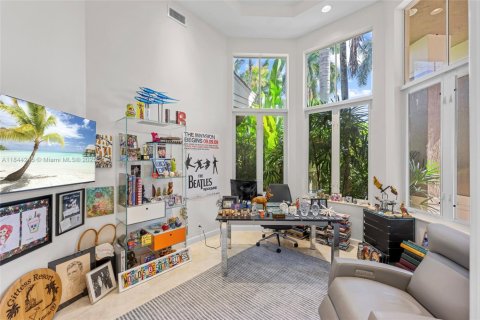 Villa ou maison à vendre à Weston, Floride: 5 chambres, 379.51 m2 № 1842390 - photo 23