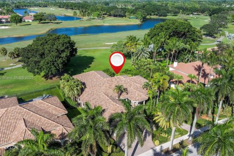 Villa ou maison à vendre à Weston, Floride: 5 chambres, 379.51 m2 № 1842390 - photo 1