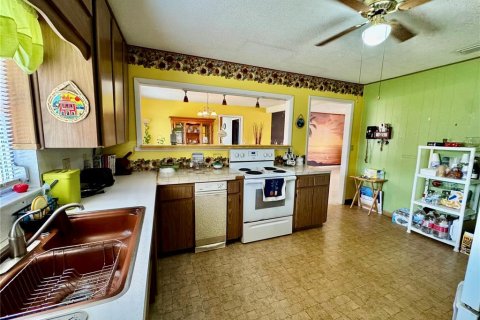 Casa en venta en Lakeland, Florida, 3 dormitorios, 172.24 m2 № 2102828 - foto 8