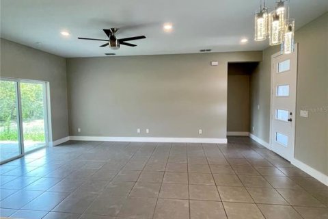Casa en alquiler en Poinciana, Florida, 4 dormitorios, 151.06 m2 № 1893858 - foto 3
