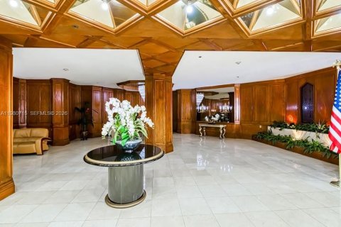 Купить кондоминиум в Халландейл-Бич, Флорида 1 спальня, 120.77м2, № 2043909 - фото 4