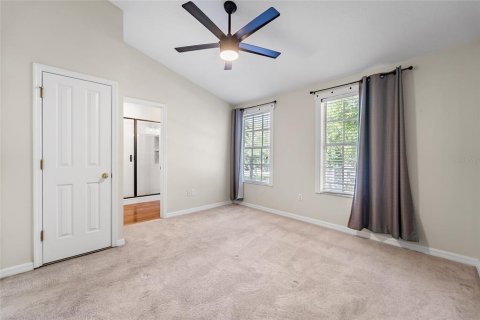 Townhouse in Tampa, Florida 3 bedrooms, 134.89 sq.m. № 2142830 - photo 12