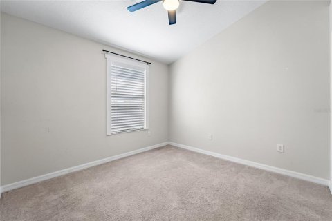 Townhouse in Tampa, Florida 3 bedrooms, 134.89 sq.m. № 2142830 - photo 27