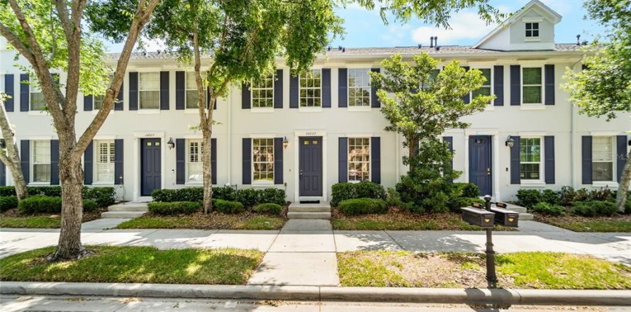 Townhouse in Tampa, Florida 3 bedrooms, 134.89 sq.m. № 2142830