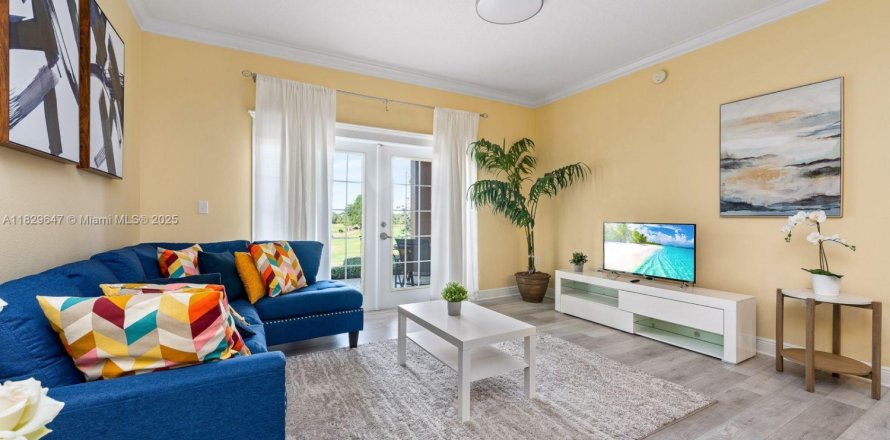 Condominio en Kissimmee, Florida, 3 dormitorios  № 1809687