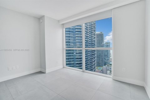 Condo in Miami, Florida, 2 bedrooms  № 1984008 - photo 15