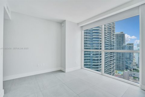 Condo in Miami, Florida, 2 bedrooms  № 1984008 - photo 9