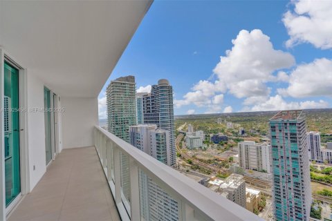 Condo in Miami, Florida, 2 bedrooms  № 1984008 - photo 20